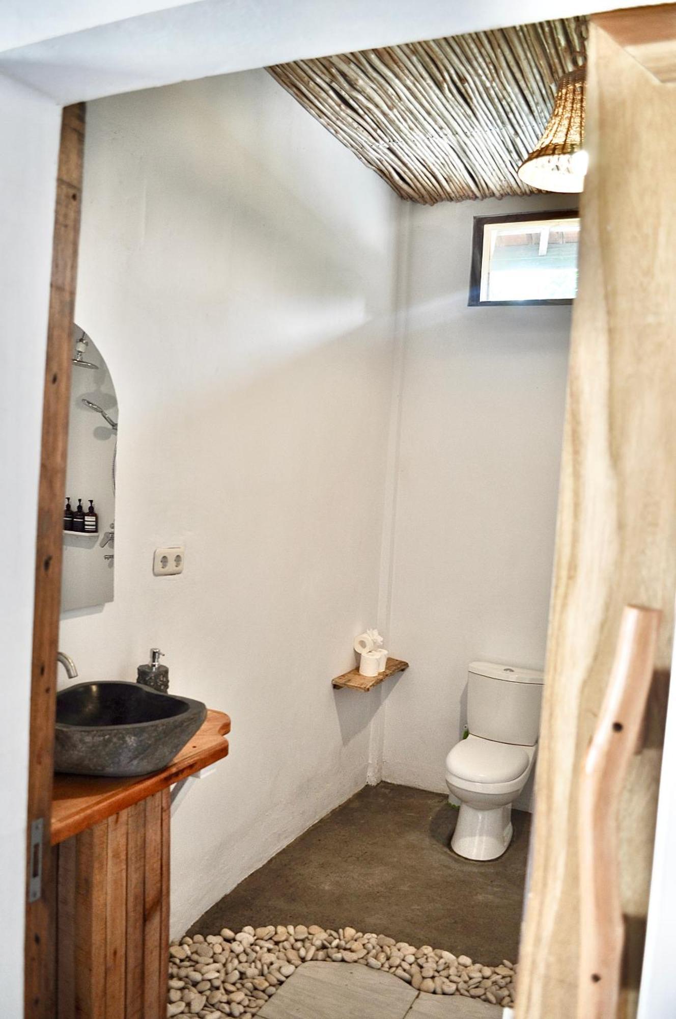 סלונג בלנאק Ripbowl Guest House מראה חיצוני תמונה