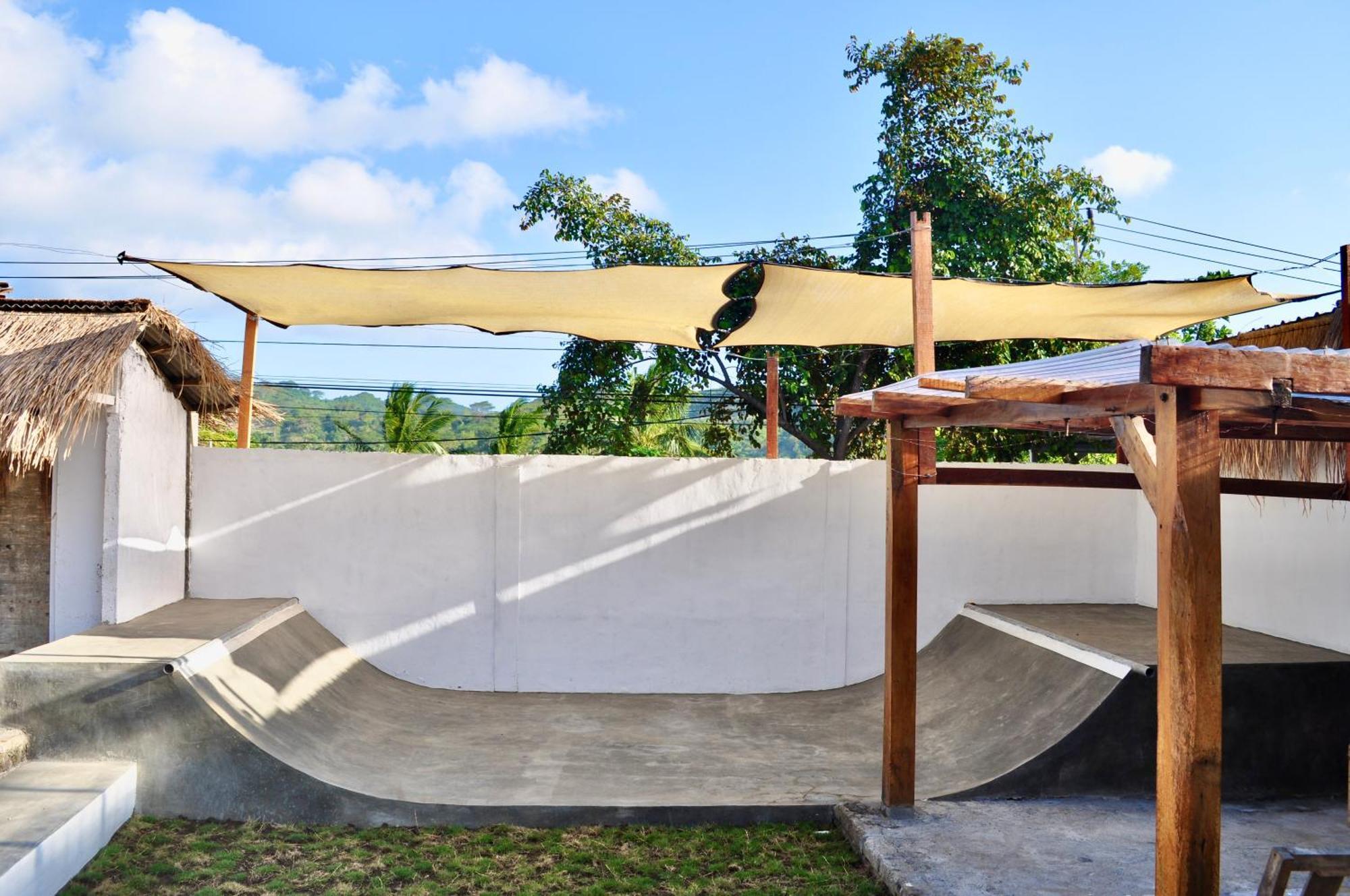 סלונג בלנאק Ripbowl Guest House מראה חיצוני תמונה