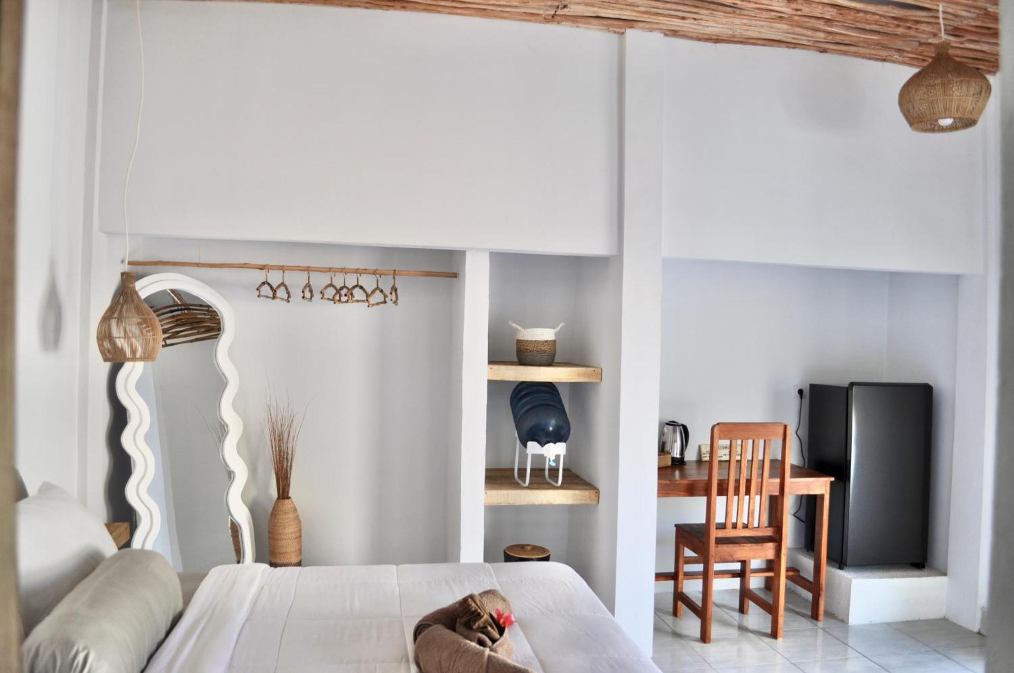 סלונג בלנאק Ripbowl Guest House מראה חיצוני תמונה